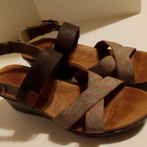 Keen Women's Skyline Wedge Sandals Sz 10